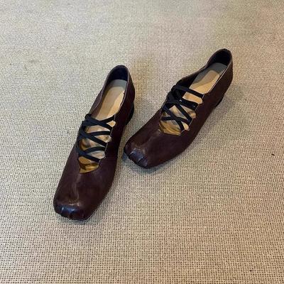 Sheepskin Version~ Retro Niche Cross-strap Single Shoe Pleated Leather Square Head Pig Nose Shallow Mouth Ballet Shoes Women