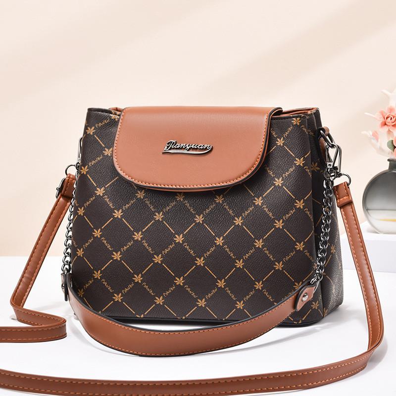 Retro Print Bucket Bag 2023 Summer New Fashion Large Capacity Colorblock Chain Shoulder Crossbody Bag