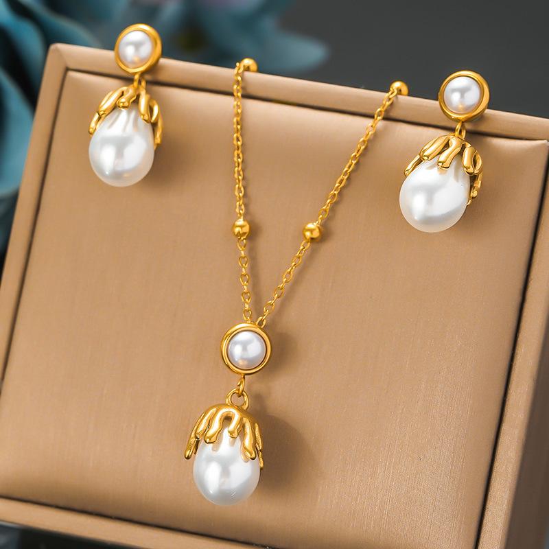 

Fashion Vintage Pearl Flower Geometric Irregular Necklace Earring Set Personality Jewelry