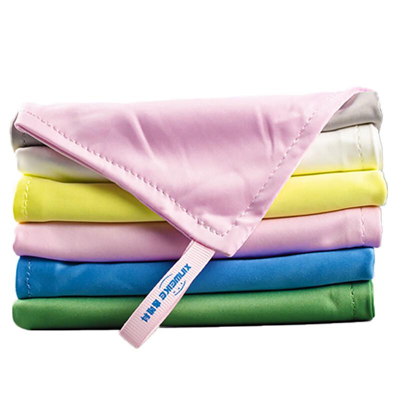 Dust-Free Cleaning Cloth