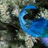 2Pcs Artificial Natural Feathered Peacocks with Long Tail Designs Christmas Tree Clip on Ornaments for Home Party Decor