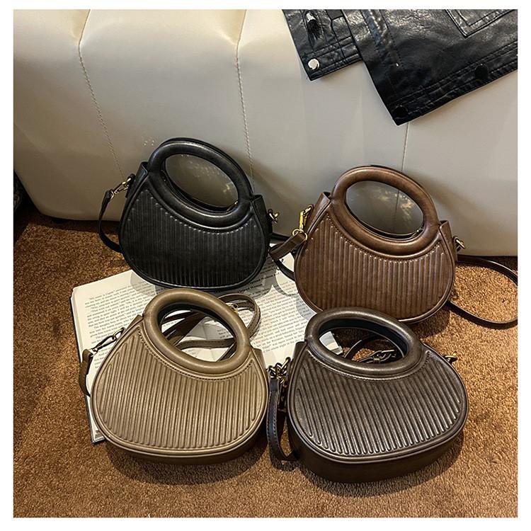 Stylish Women's Handbag 2023 New Vintage Fall Winter Dumpling Bag High-end Feel Cross-border Trend