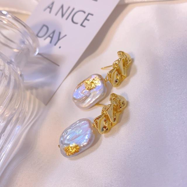 French retro natural square baroque special-shaped pearl stud earrings female court style high-end temperament gold foil earrings