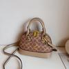 Borsa a mano piccola di lusso alla moda stile retrò con conchiglia: Borsa a Tracolla e a Spalla Versatile e di Alta Qualità
