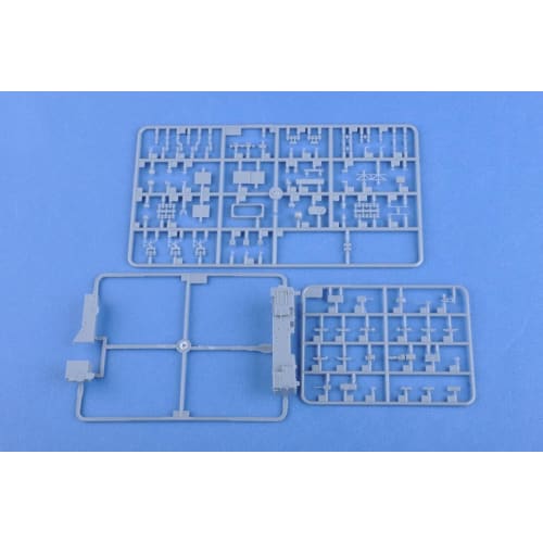 Hobby Boss 1/700 Scale US Navy Amphibious Assault Ship Bonhomme Richard LHD-6 83407 Plastic Model