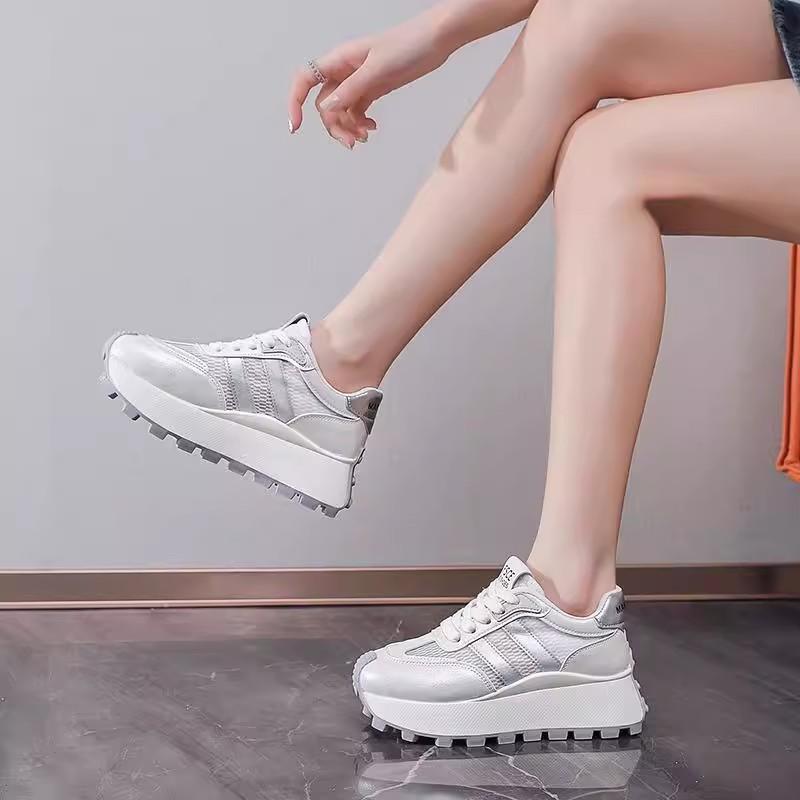 New Mesh Breathable Thick Soled Shoes for Women Spring Summer Height Increasing Dad Shoes Sports Casual Shoes
