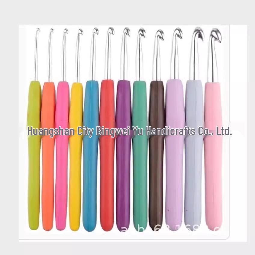 Rainbow Soft Grip Aluminum Crochet Hooks Set with Wool Needles
