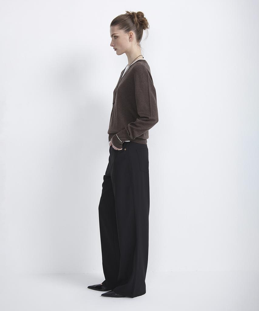 EAN JO Jane Wholegarment V-Neck Pullover (Brown)