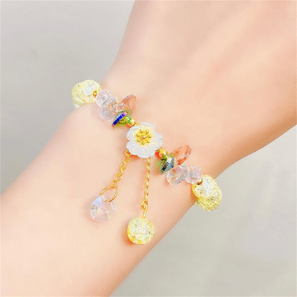 Elegant Fashion Flower Crystal Beaded Bracelets For Women Charm Shell Daisy Floral Beads Tassel Elastic Bracelet Jewelry Gifts
