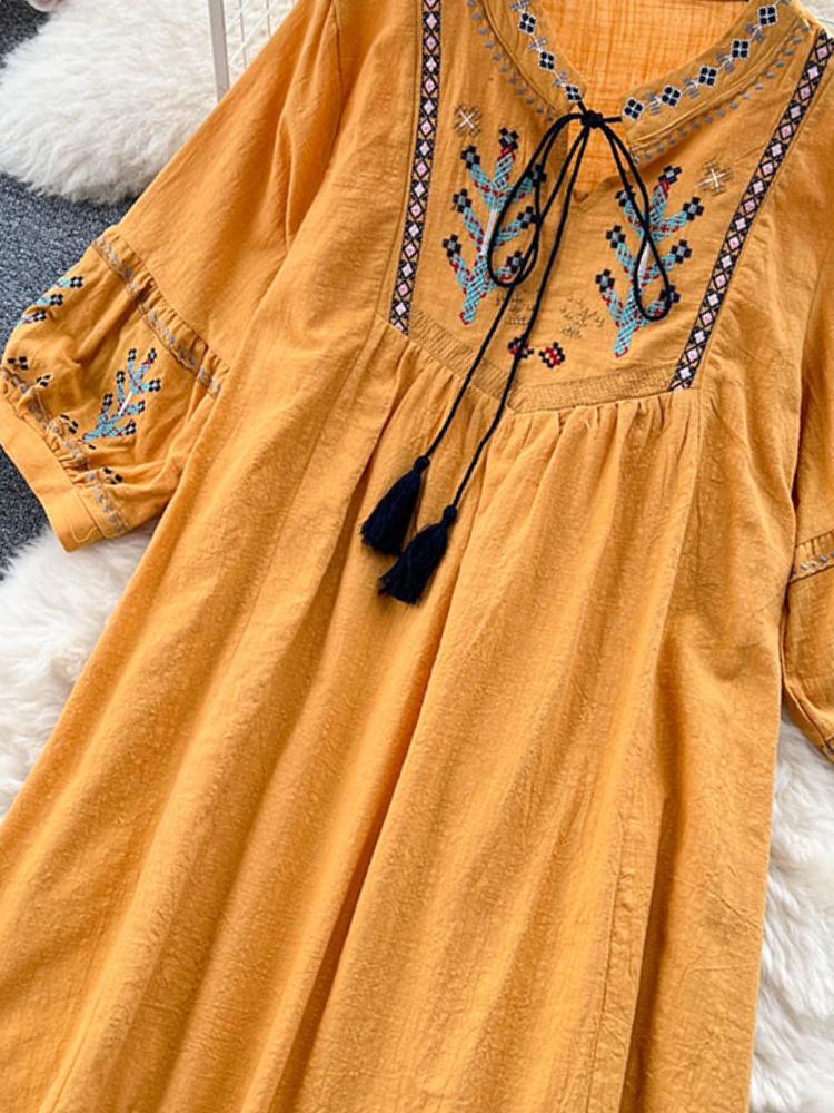 Damenkleid im nationalen Stil mit Stickereien im Retro-Stil, schmale Passform, mittellange Rüschen, Vintage-Gothic-Kleider, elegante Puffärmel, neues Partykleid