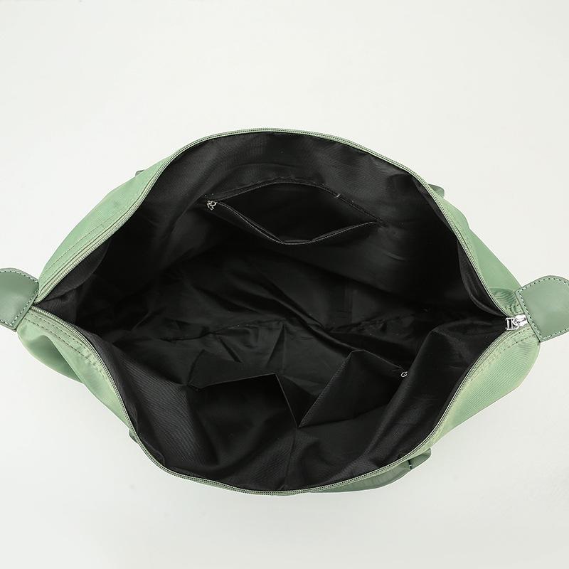 Travel bag Large capacity stylish simple shoulder bag Leisure fitness bag Business trip boarding luggage bag Portable accommodation bag