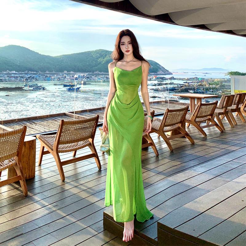 French Green Swinging Collar Suspender Dress Women's Summer Seaside Vacation Beautiful High-end Temperament Long Skirt