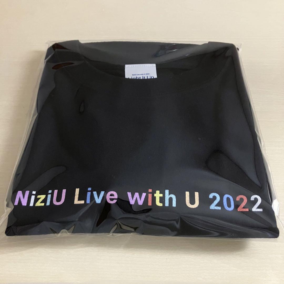 

[USED] NiziU T-shirt S