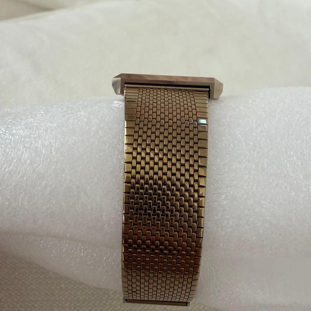 Used [In operation] Good condition CITIZEN Exceed watch vintage gold square
