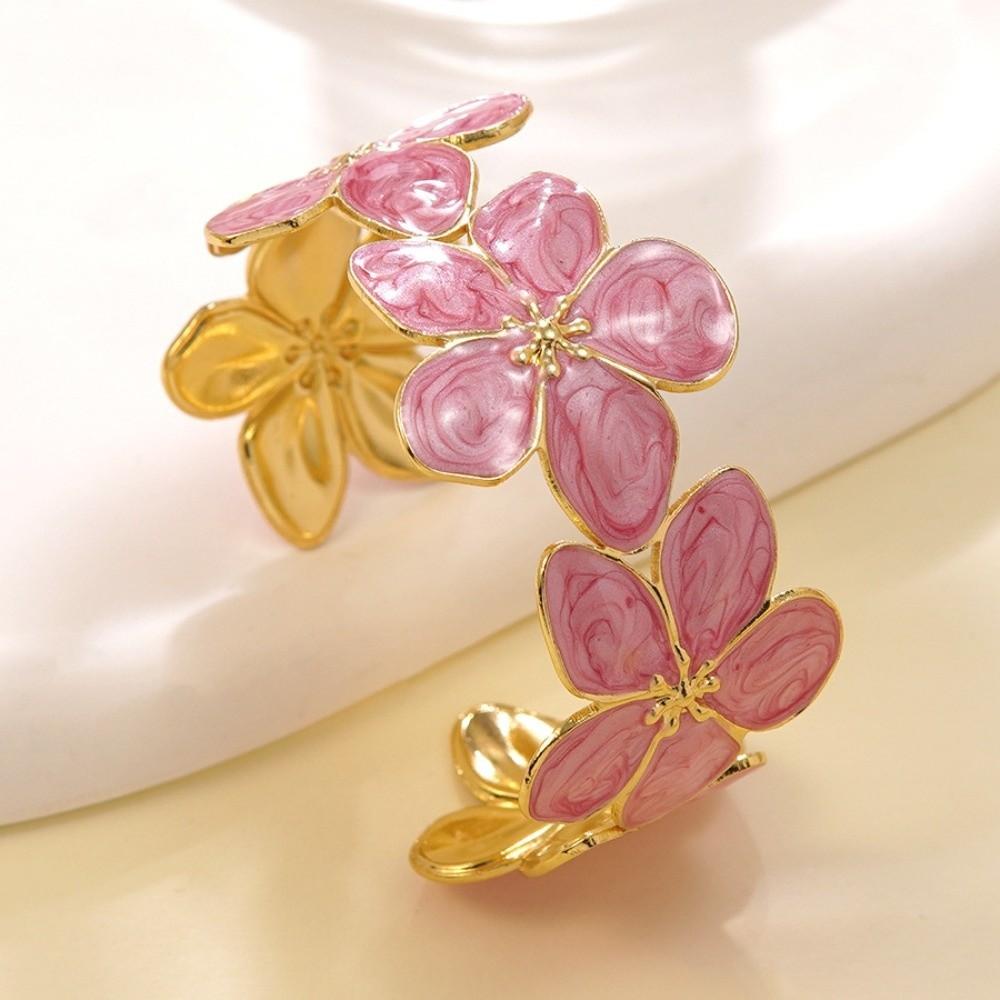 Stainless Steel Flower Cuff Bracelet Multicolor Floral Open Bangle Elegant Floral Bracelet Women розовый
