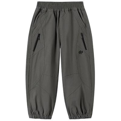 Hosen (Jungen ab 4 Jahre) – Hosen