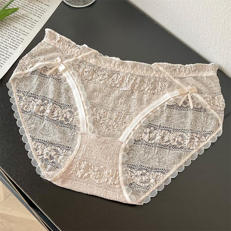 Lace Underwear Women's Pure Cotton Antibacterial Ice Silk Traceless Summer Mid Waist Sexy Girl Triangle Shorts