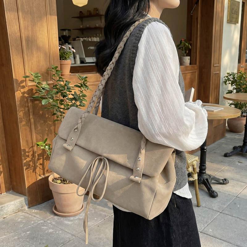 Bag Simple Niche Single-shoulder Armpit Bag Matte Textured Bowknot Twisted Braid Shoulder Strap Fashionable Solid Casual