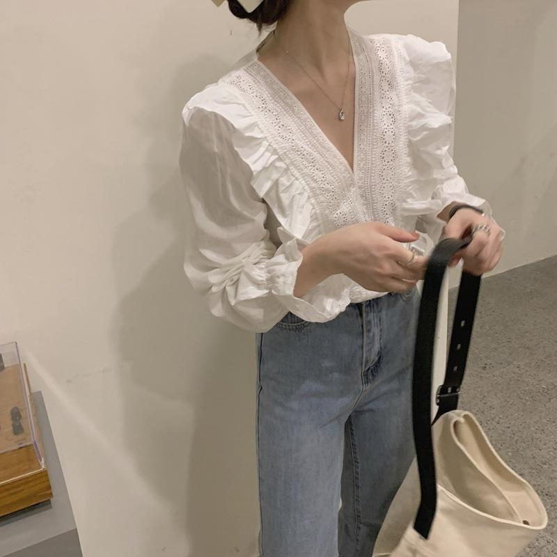 White shirt women's design sense niche summer shirt thin spring and autumn v-neck chic lace early autumn French top