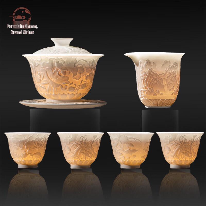Chu Yi Qi Lotus Pond Moonlight Porcelain Dinnerware Gift Set