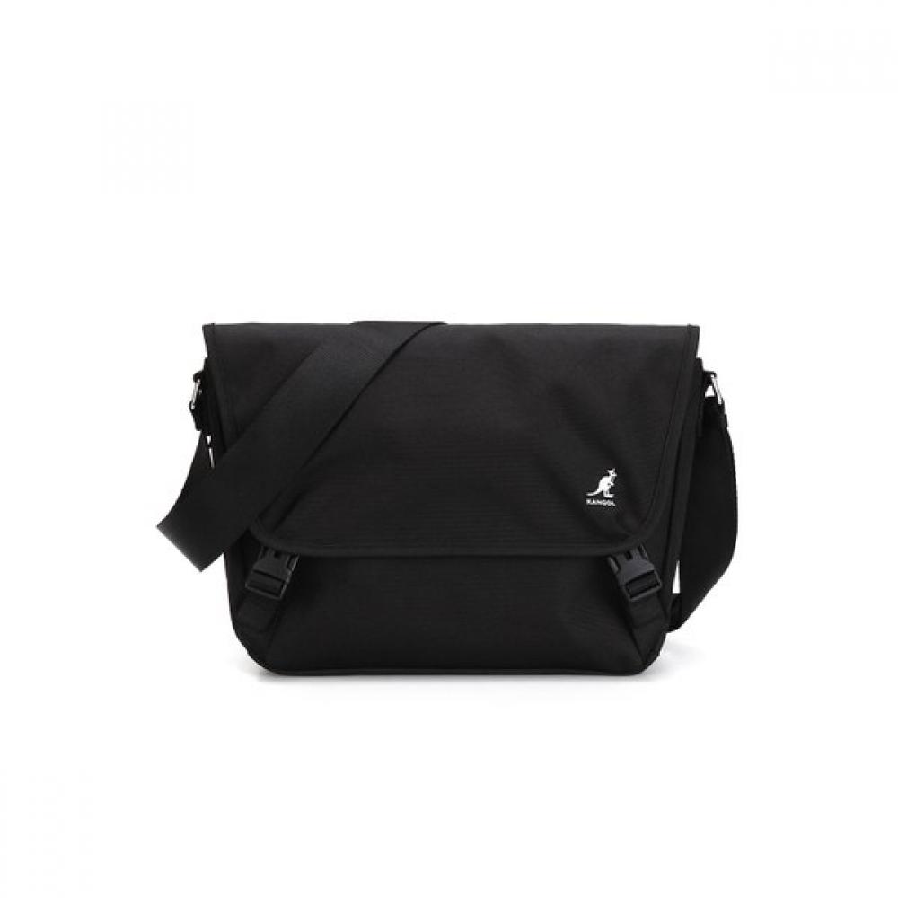 

Kangol Icon Traipse Crossbody Bag 3377 Black OS