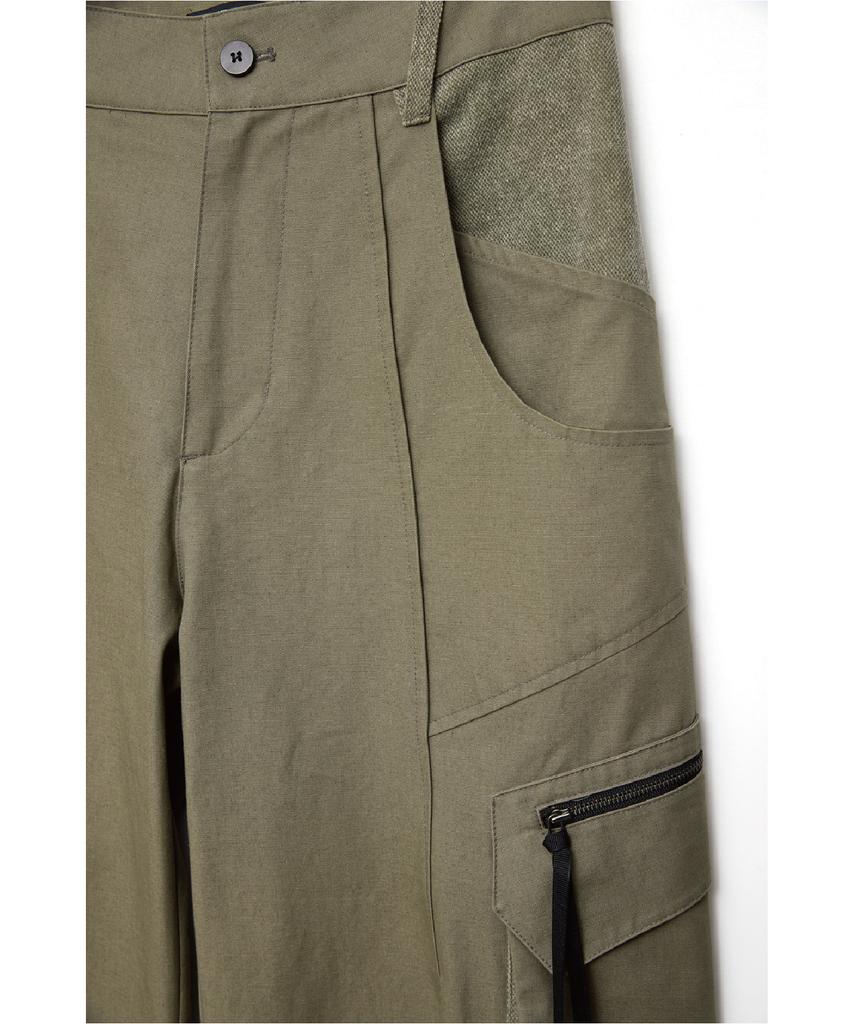 Haechinglum Darted Cargo Pants Dark Beige