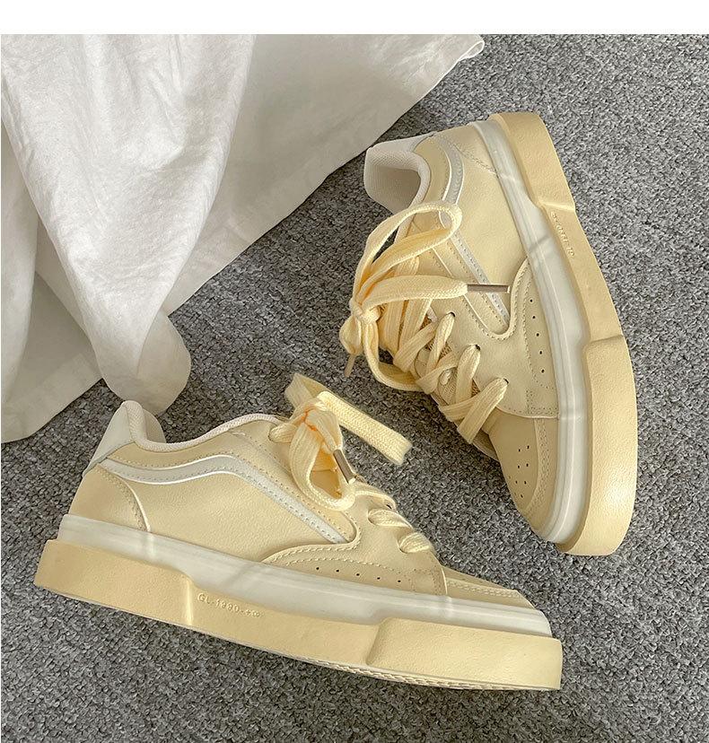 

Fashion lightweight retro heightening thick baseplate shoes women s 2025 new spring and autumn versatile lightweight casual sports shoes 40