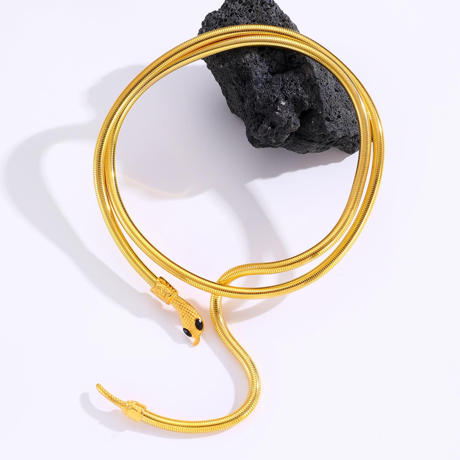 

Snake Winding Shaped Adjustable Alloy Bracelet 1 pcs