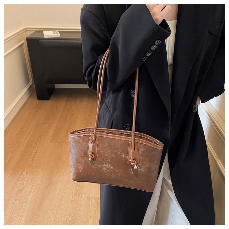 Large-capacity Ladies' Single-shoulder Bag, Commuter Underarm Bag, Fashionable Hand-held Tote Bag