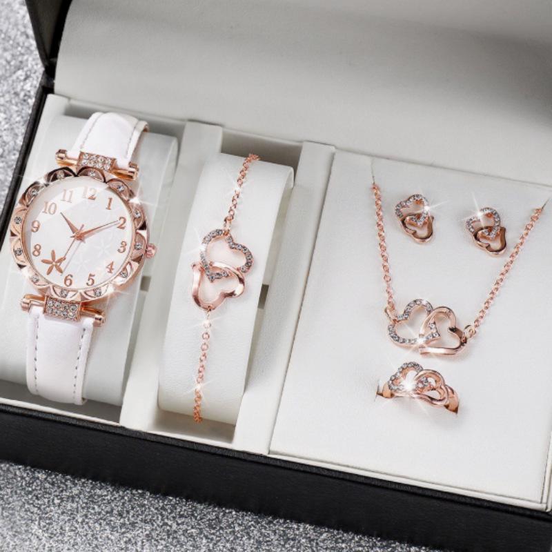 Geneva Quartz Women's Fashion Belt Watch