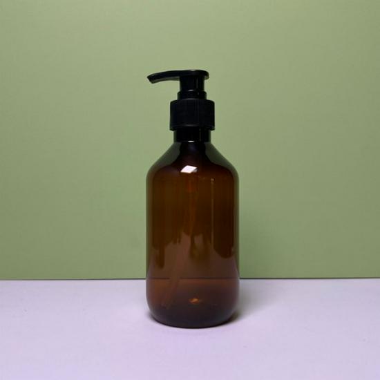 300/500ml Brown Plastic Pump Bottle for Shower Gel, Shampoo, Lotion, or Hand Sanitizer.