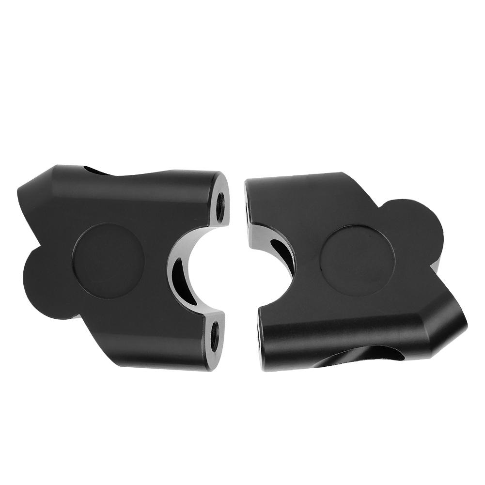 Adattatore per montaggio con spostamento posteriore del morsetto del manubrio del riser del manubrio universale per moto da 22 mm (Nero)