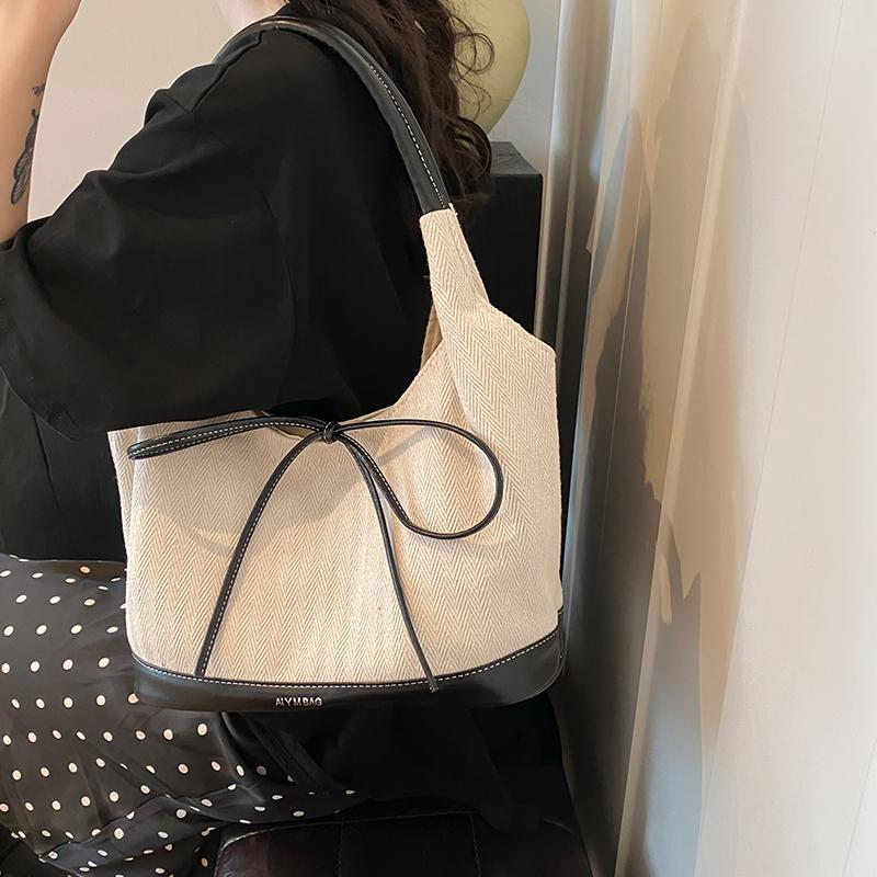 New DCLOUD Shoulder Bags DCLOUD-BG-QF-F-11