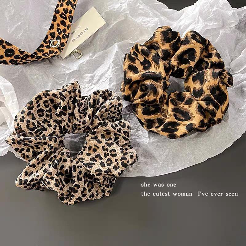 Korean Leopard Print Elastic Hair Tie for Stylish Women