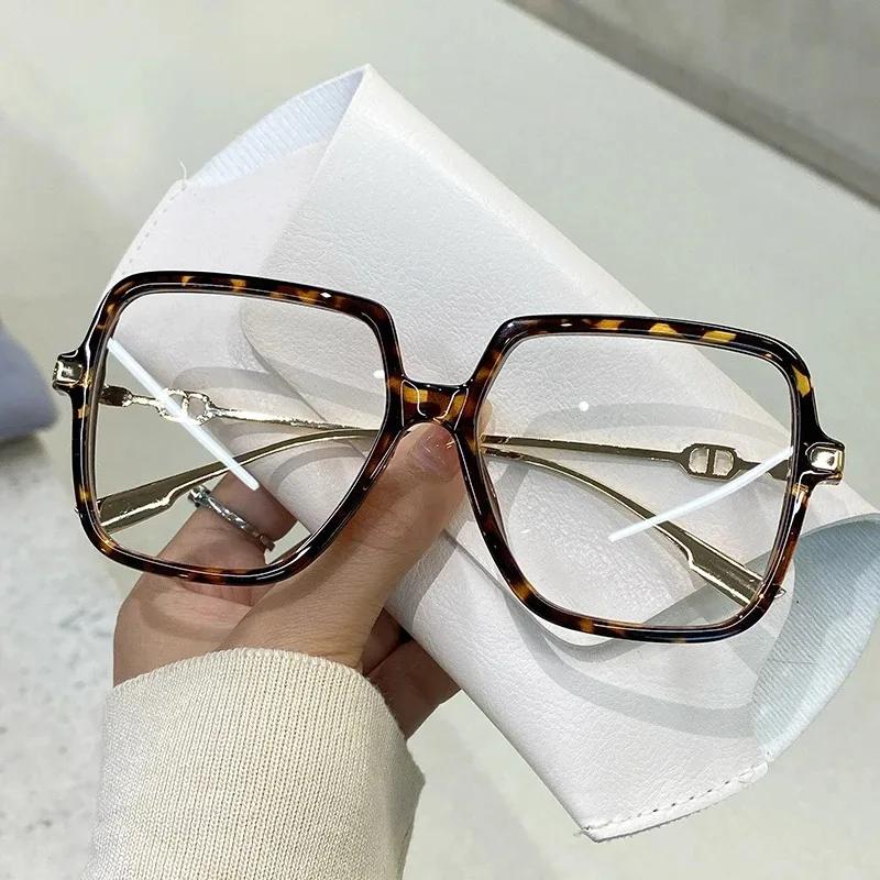 Módní Nadrozměrné Čtvercové Brýle Retro Dámské Brýle s Kovovým Rámem Blokující Světlo Trend Optické Počítačové Brýle