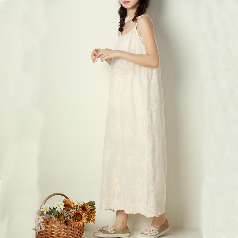Spring/summer Day Mori Woman Fresh Sweet Solid Color Dress Embroidered Loose Waist with Waistband Base Long Dress