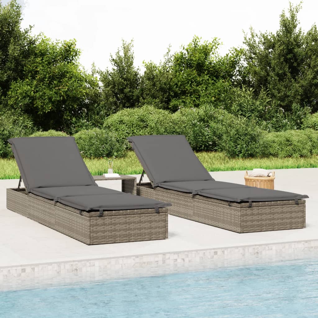 2 Piece Sun Lounger Set with Table Gray Poly Rattan