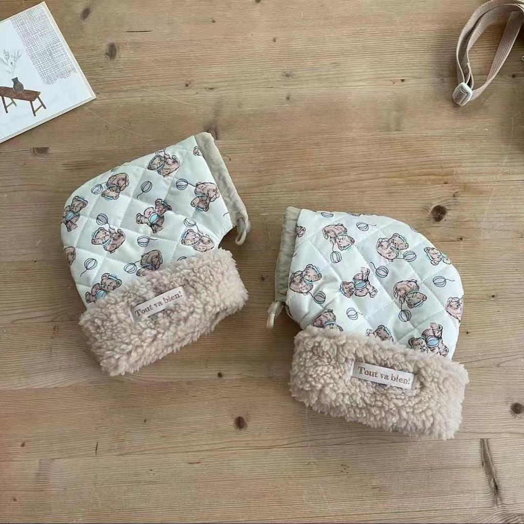Korea Kids' Outdoor Scooter Quilted Cartoon Anti-freeze Gloves