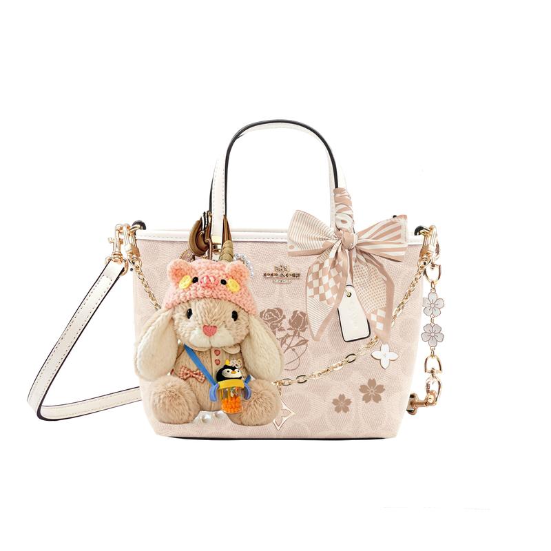

COACH handbag [Customized bag] City 15 Princess Style Literary Classic Fashion Versatile Coated Canvas Rabbit Whisper Basic Pack (Pack + Dust Bag) білий