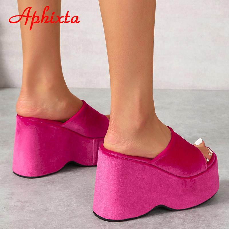 Aphixta 2025 Letní Pantofle na Silné Platformě Dámské Boty Růžovočervená Strečová Tkanina Hedvábné Žabky Klínkové Boty Plážové Pantofle