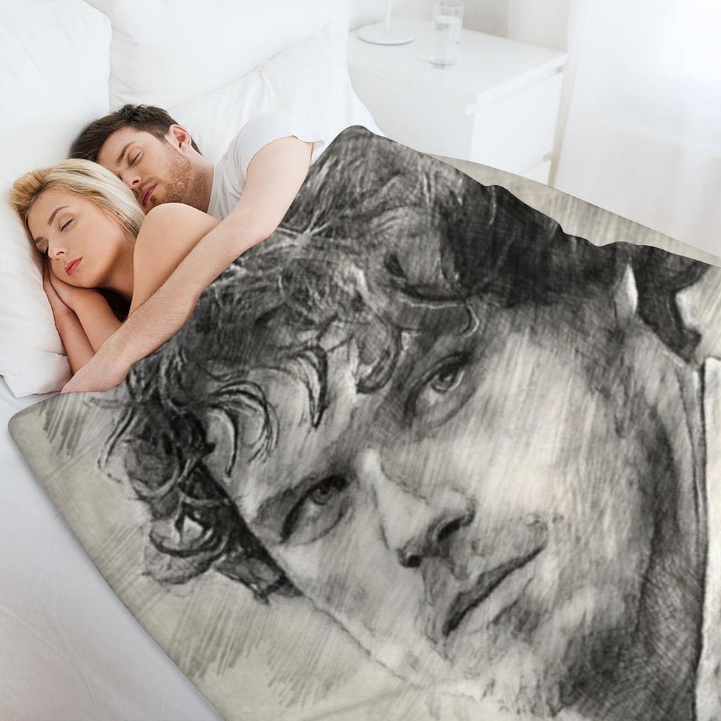 Sam Heughan - Jamie Fraser Throw Blanket bed plaid Extra Large Throw Bed linens for sofa Blankets
