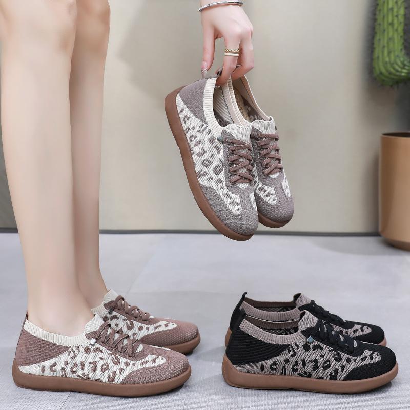 Women's shoes summer breathable soft sole soft sole comfortable casual shoes fashion leopard print versatile mother shoes