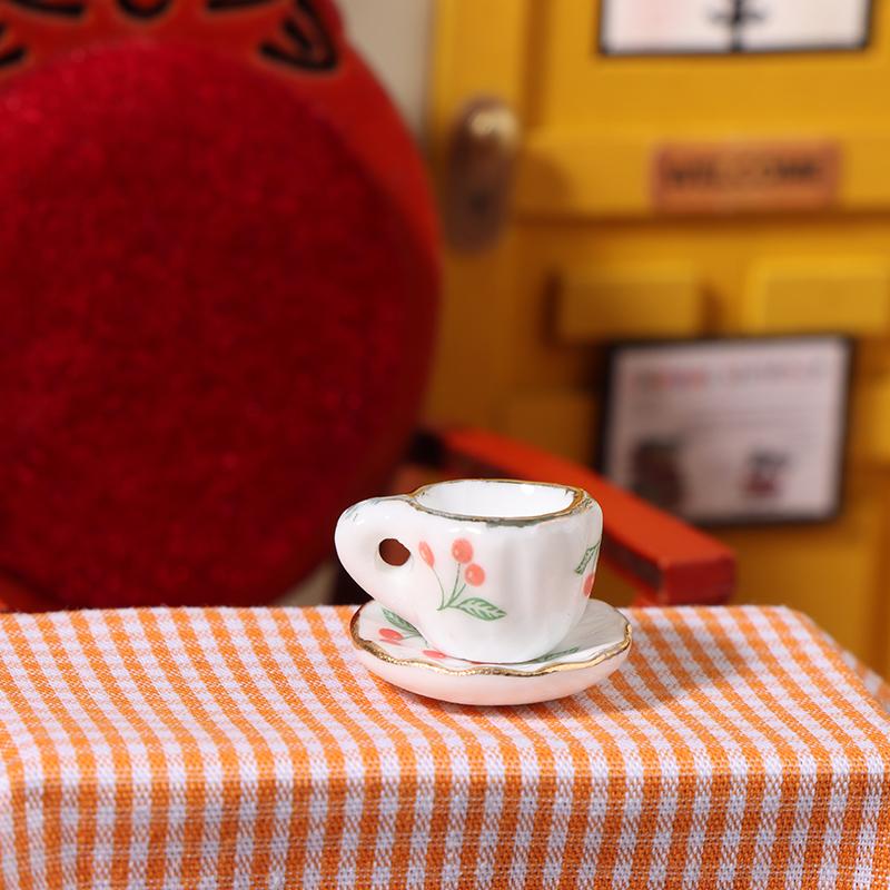 1Set/2Pcs 1:12 Dollhouse Miniature Cherry Ceramic Cup Saucer Kitchen Tableware Model Decor Toy Doll House Accessories