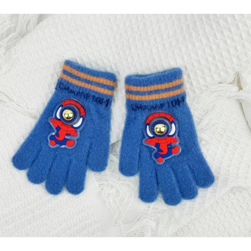 Children's gloves astronaut cartoon winter men's five-finger gloves warm windproof wool baby five-finger gloves