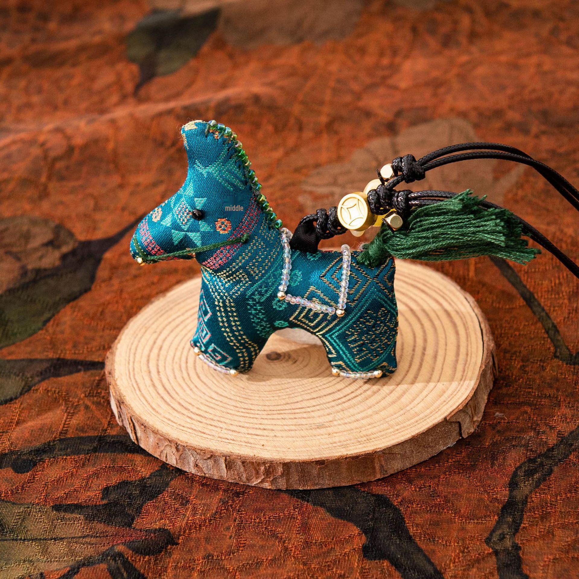 Шелковый Подвеска-Знак Зодиака Год Лошади - Аксессуар для Ожерелья в Китайском Стиле