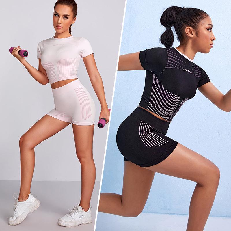 European & American Seamless Yoga Set: Elastic Vest & High Waist Hip-Lifting Long Pants