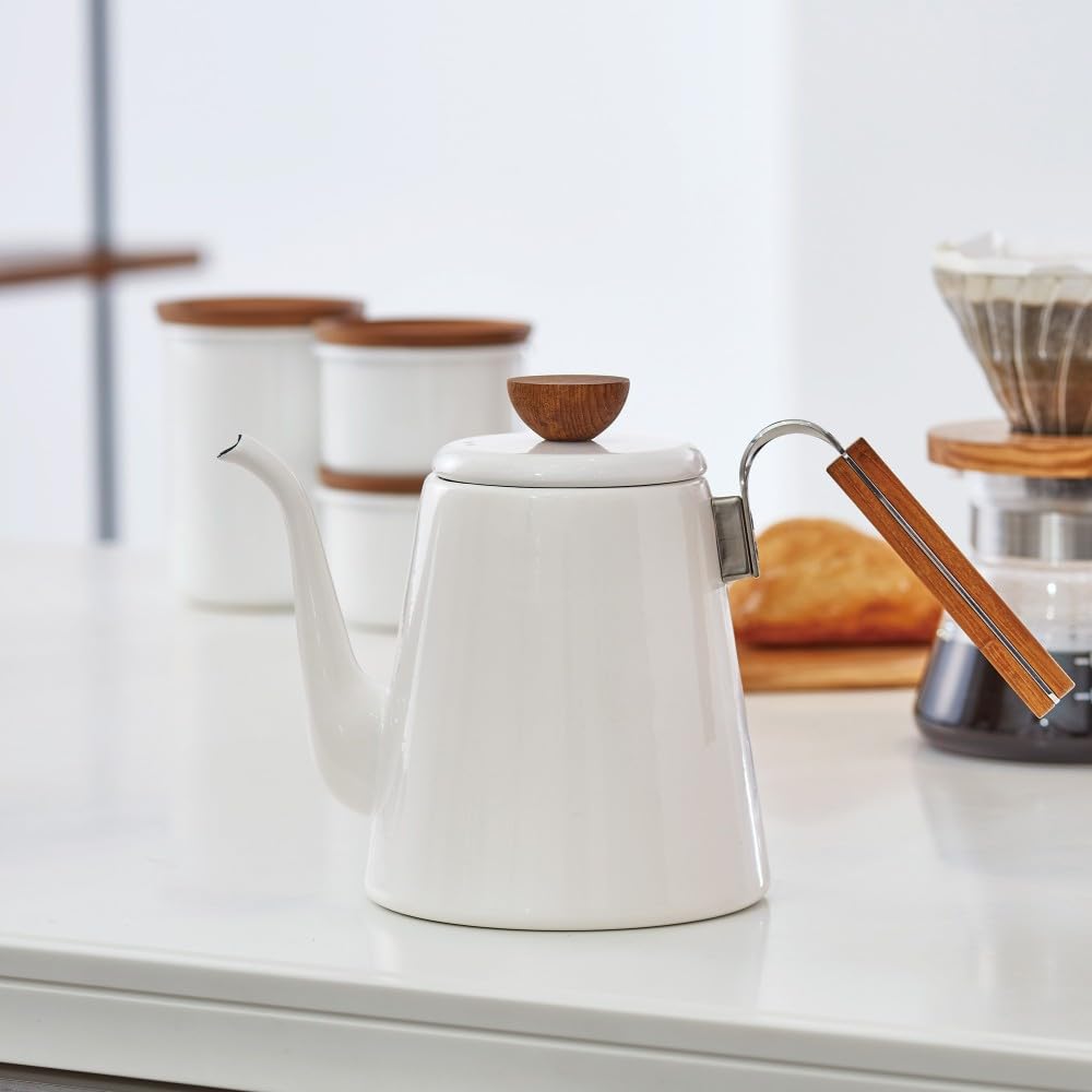 Hario Bona Enamel Drip Kettle, a Simple-style Drip Kettle Made of Enamel and Natural Wood. Gift Wrapping Available. Model Number: BDK-80-W
