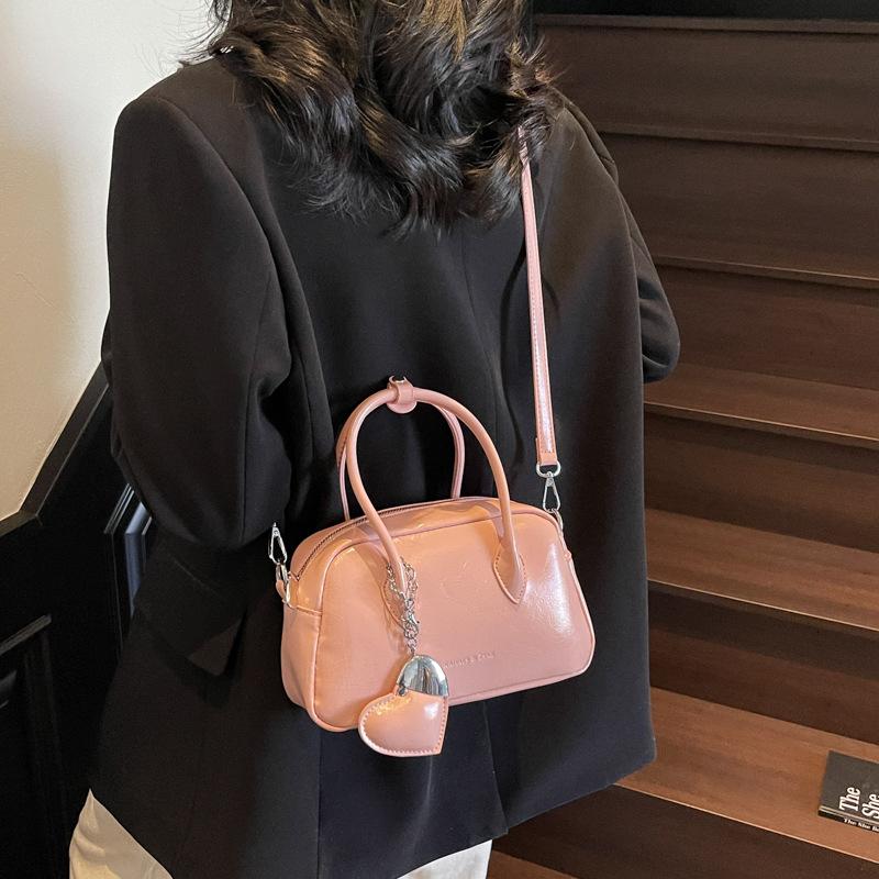 High-end portable small bag women's 2025 new Boston bag spring and summer shoulder bag trendy fashion versatile messenger bag