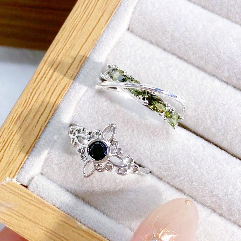 Geometric Celtic Knot Black Diamond Row Diamond Zir*****Pen Ring Niche Light Luxury High Sense Stacked Ring Woman