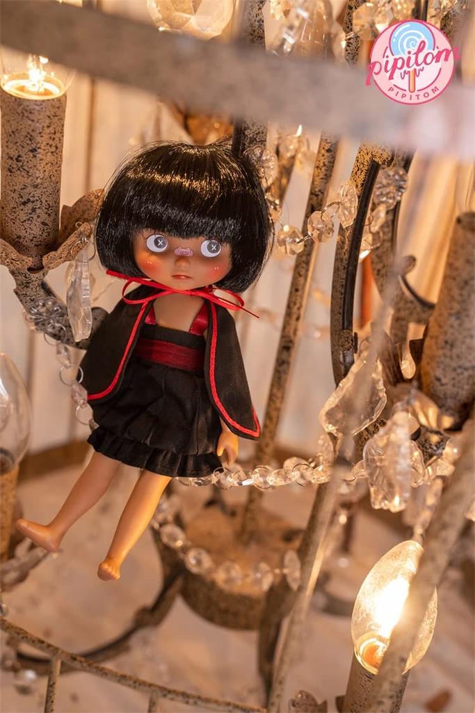 PIPITOM Bobee Sweet Town Series 09 1/8 Scale PVC & Cloth Doll